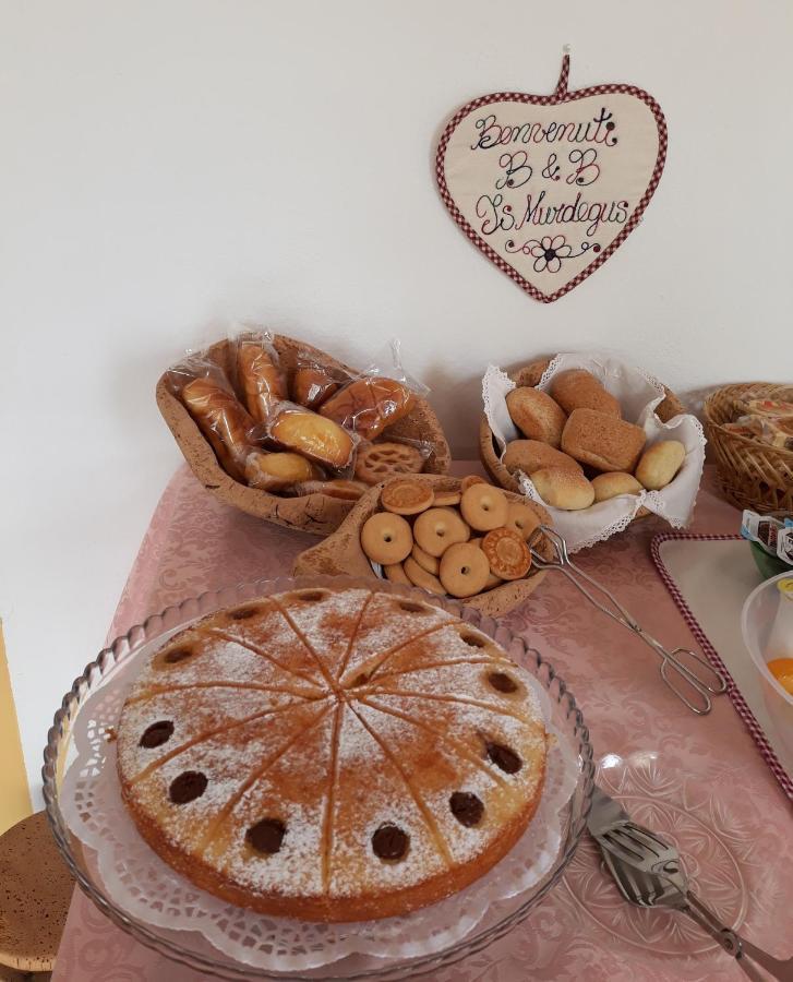 B&B Is Murdegus Tortolì Eksteriør billede
