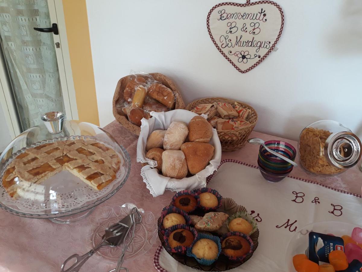 B&B Is Murdegus Tortolì Eksteriør billede